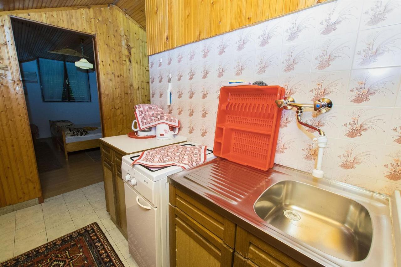 Apartments Pavlina Starigrad Paklenica Luaran gambar