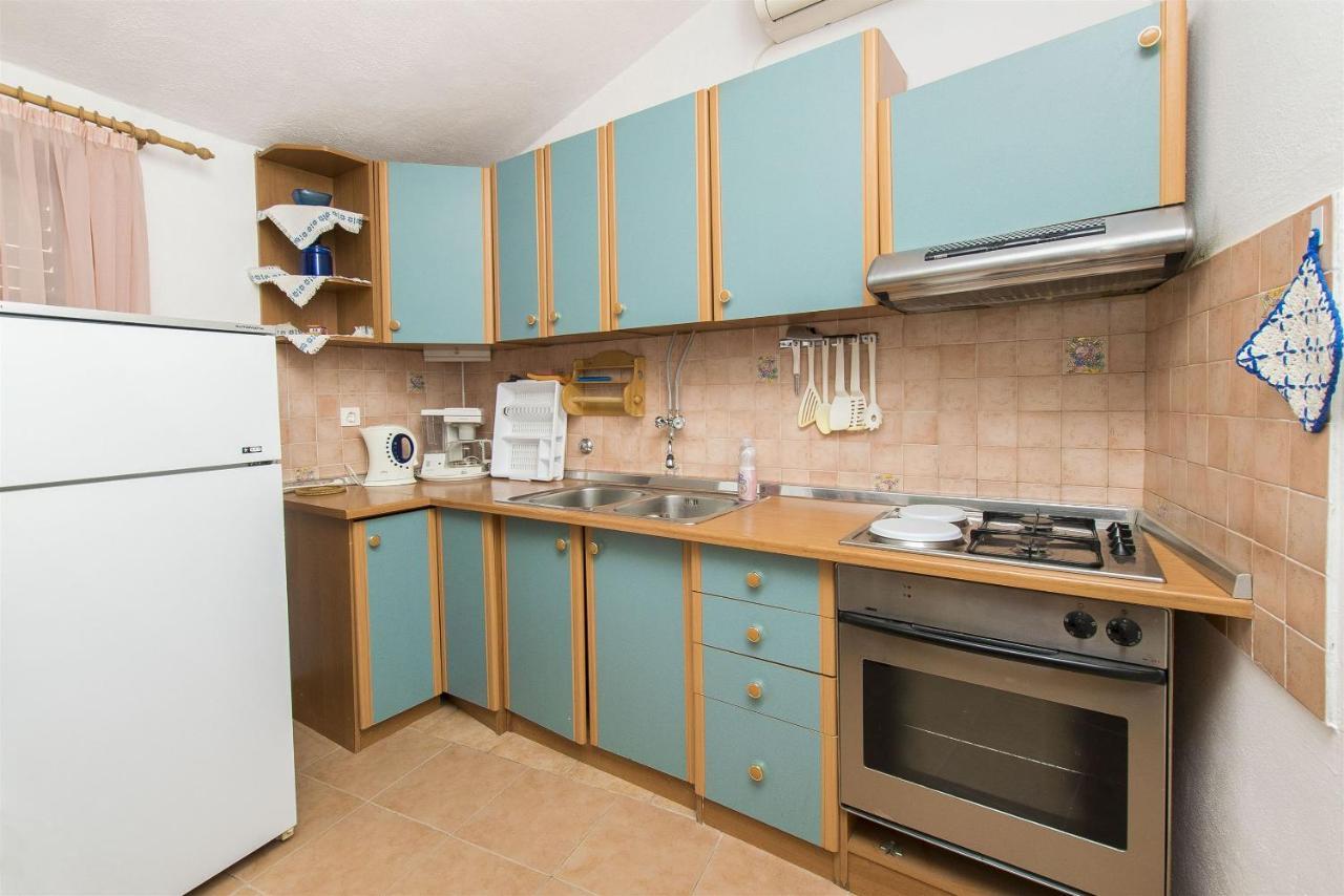 Apartments Pavlina Starigrad Paklenica Luaran gambar